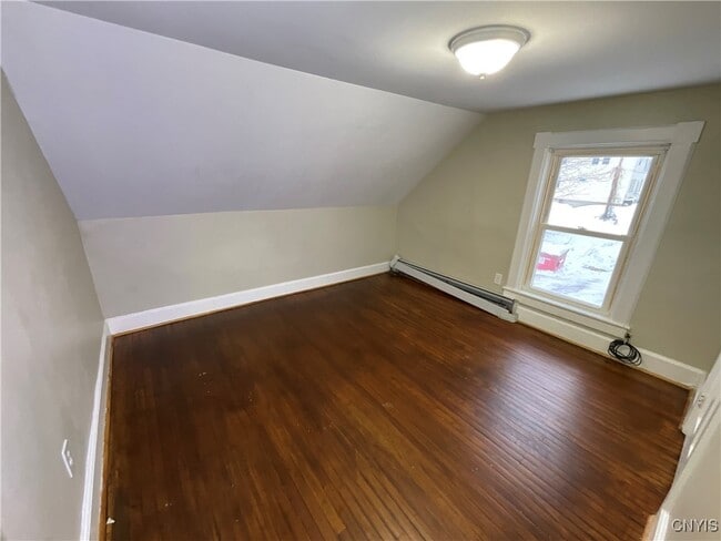 Building Photo - 127 Winslow St