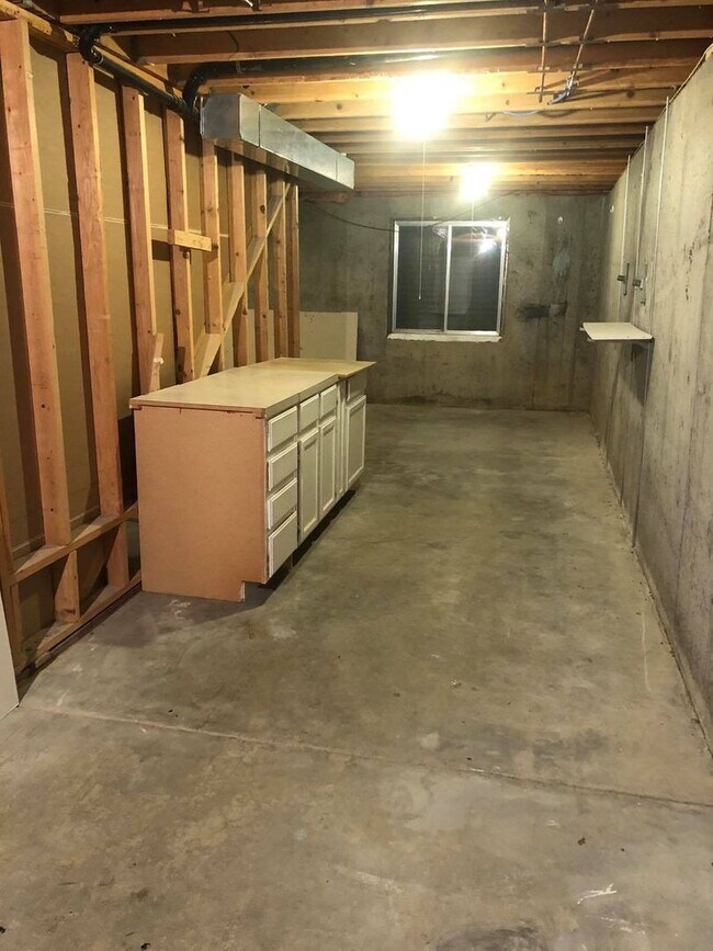 Building Photo - Bright 3 Bed, 2 Bath, Ranch-Style Home in South Fort Collins!