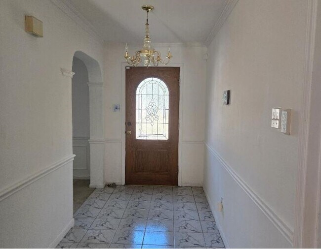 Building Photo - 19711 Dusty Creek Dr