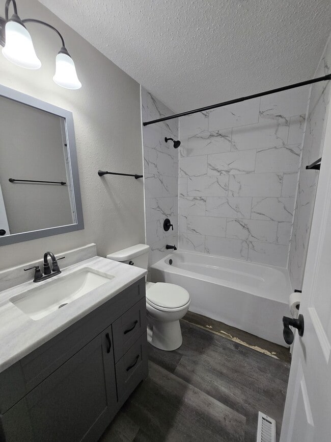 Building Photo - 5011 4th Ave N