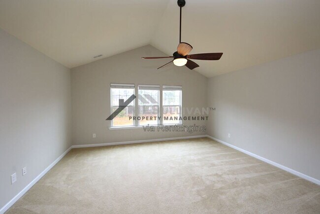 Building Photo - 1112 Garden Square Ln