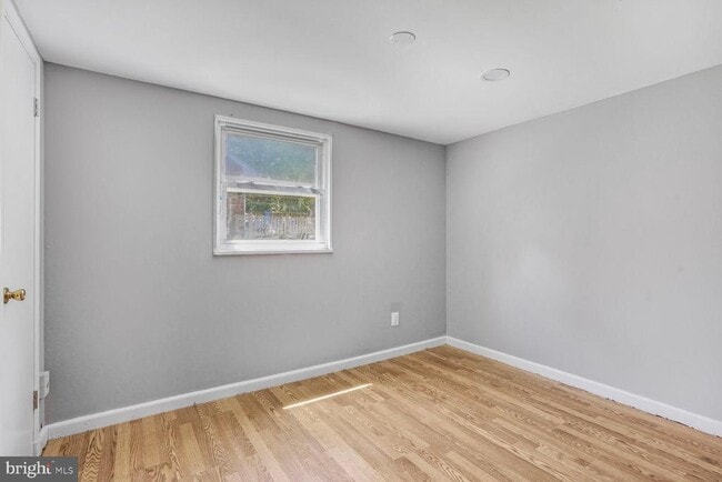 Building Photo - 4112 Orchard Dr