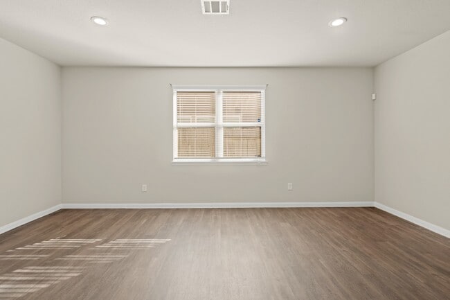 Building Photo - 5710 Esk River Trl