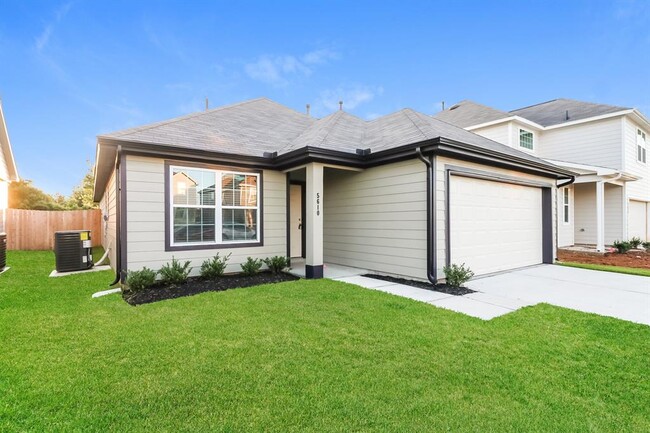 Building Photo - 5610 Briana Dee Dr