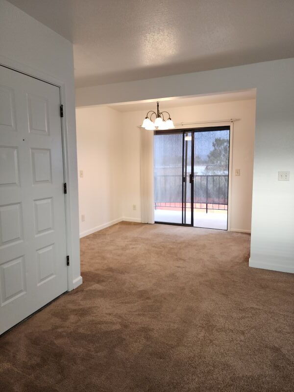 Building Photo - 2BR 1 Ba Upstairs Apartment in Midtown Tucson