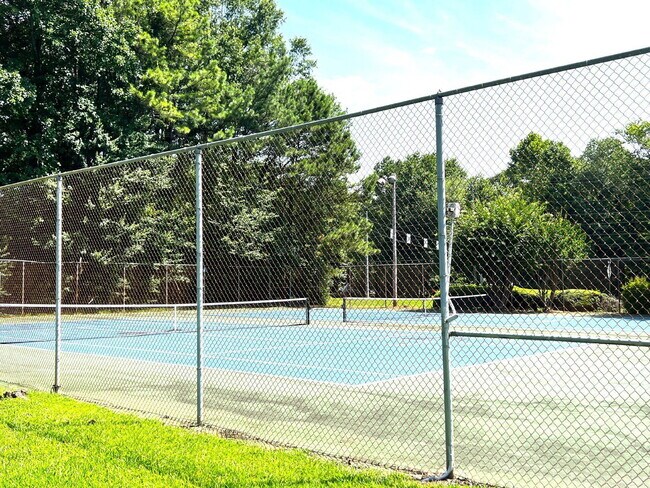 Building Photo - 3324 Devaughn Dr