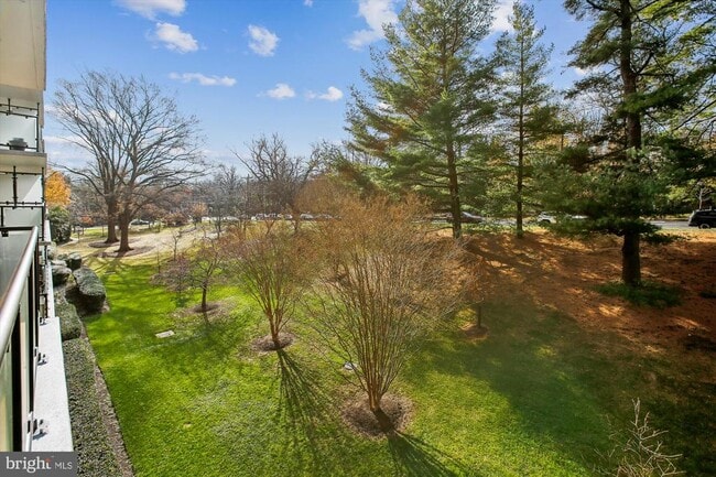 Building Photo - 4201 CATHEDRAL Ave NW