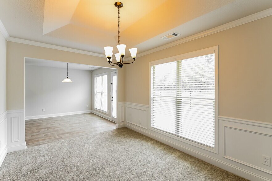 Building Photo - 74 Heartland Cir