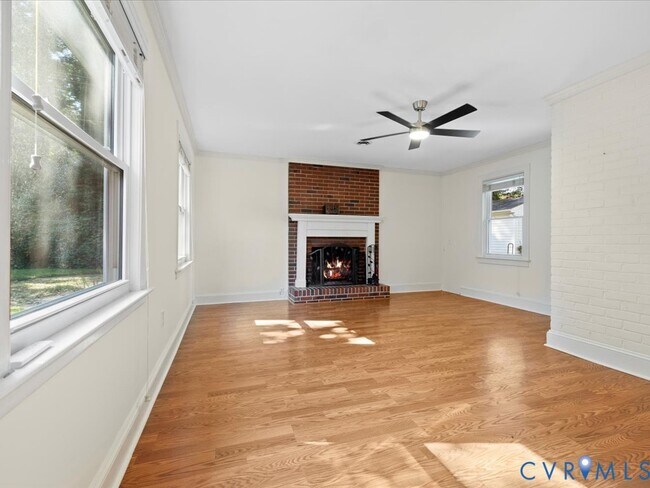 Building Photo - 8913 Michaux Ln