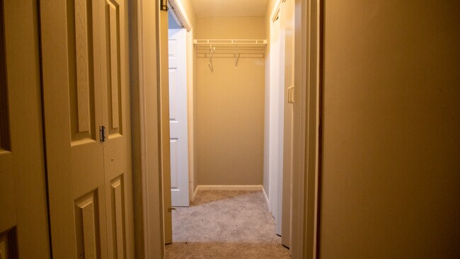 Building Photo - 4302 Stablemere Ct