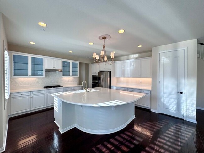 Building Photo - Welcome to this stunning 5 bedroom home fo...