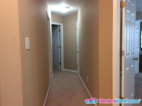 Building Photo - 3939 Berwick Farm Dr