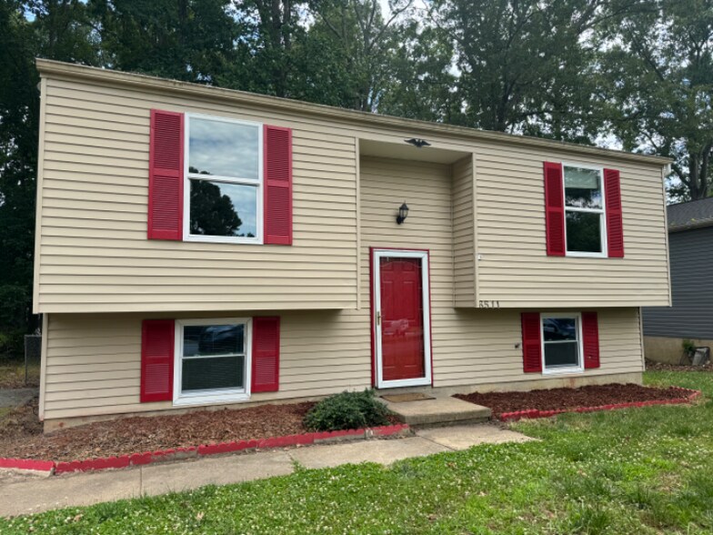 Building Photo - 6511 N Stevens Hollow Dr