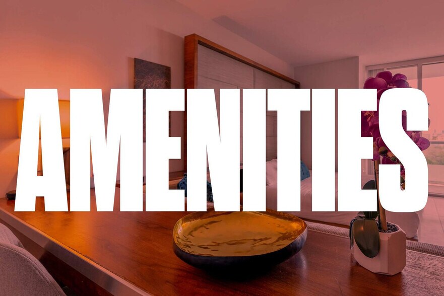 Building Photo - 1200 Brickell Bay Dr