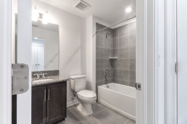 Building Photo - Spacious Two-Story East Tampa Rental Near Parks, Downtown and Major Highways