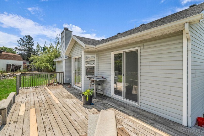 Building Photo - Charming Kaysville Home in Quiet Cul-de-Sac Near Trails