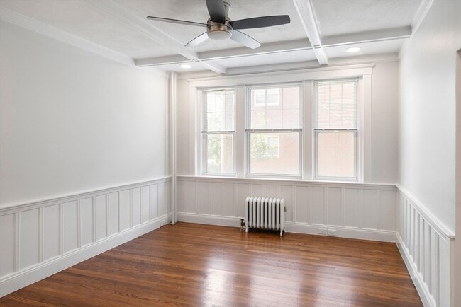 Building Photo - 110 Bellingham St