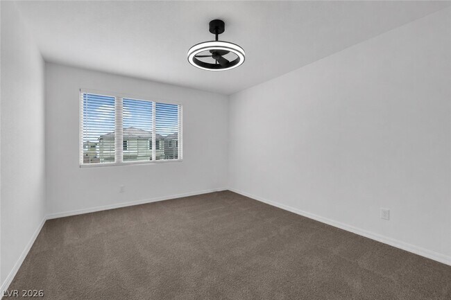 Building Photo - 10239 Estancia Hl St