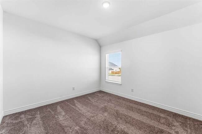 Building Photo - 3710 Highcliffe Dr