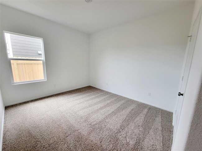 Building Photo - 1111 Cattail Ln