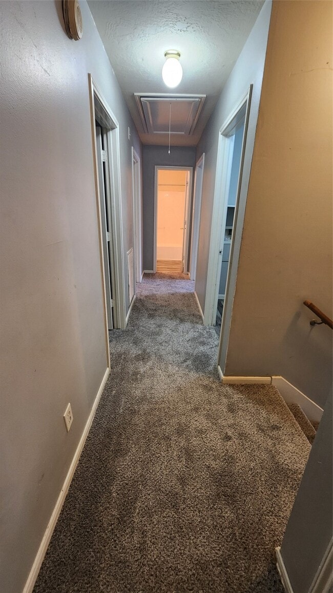 Building Photo - 7800 Summer Pl Dr