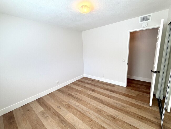 Building Photo - Welcome Home to Prestigious North Upland Living