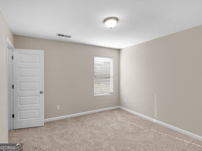 Building Photo - 1064 Lear Dr