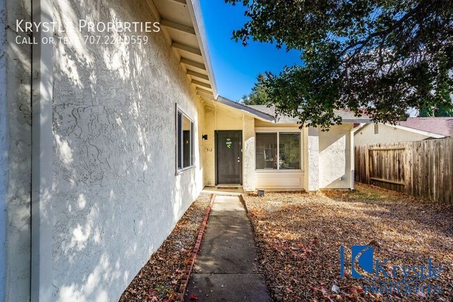 Building Photo - Delightful Vallejo home with solar.