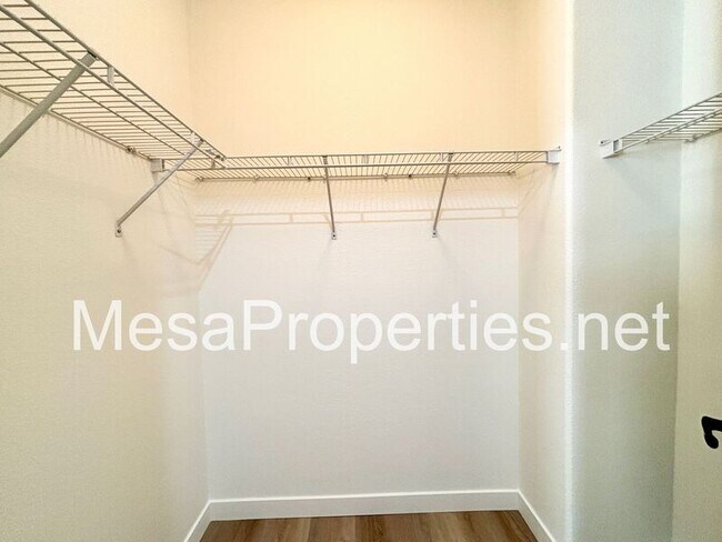 Building Photo - 15818 Iron Canyon Ln