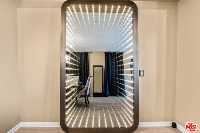 Building Photo - 720 Grace Ave