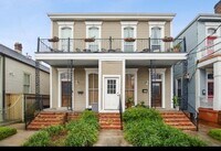 Building Photo - 806 Valmont St