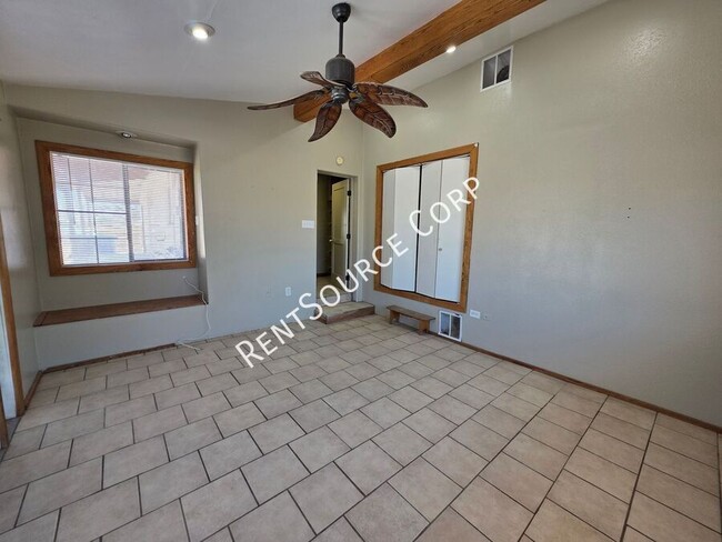 Building Photo - 750 CA-58