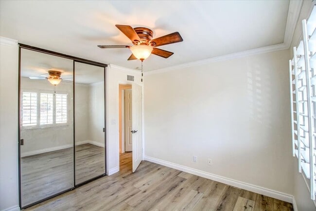 Building Photo - Modern Elegance Meets Calabasas Comfort