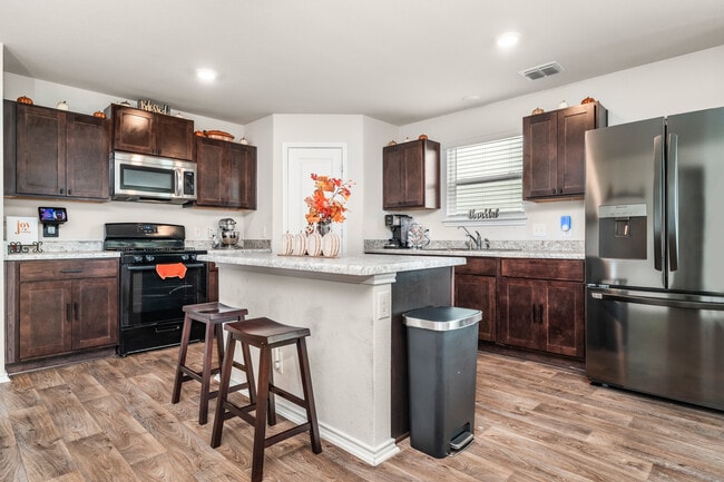 Building Photo - 9939 Cotton Grass