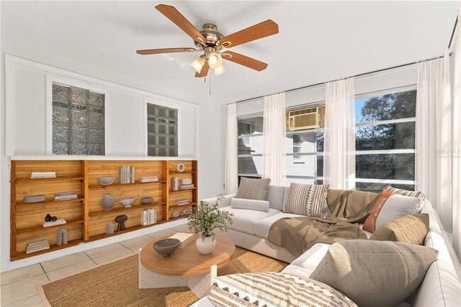 Building Photo - 4032 Westwood Dr