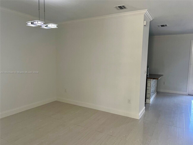 Building Photo - 24473 SW 115 Ct