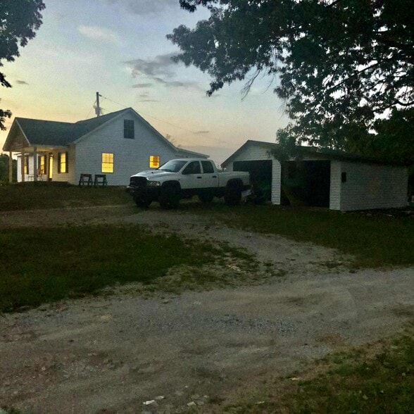 Building Photo - 1764 Quinland Lake Rd