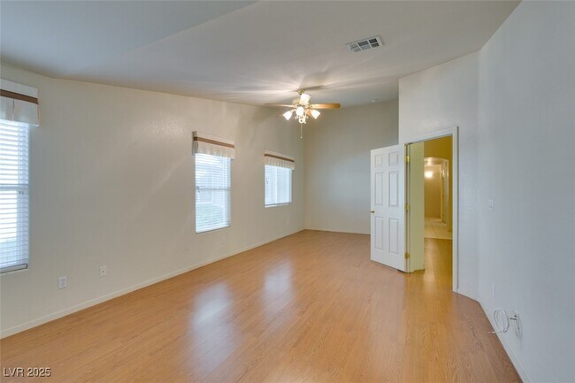 Building Photo - 10308 Juniper Creek Ln
