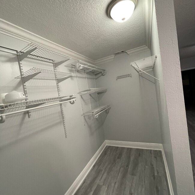 Building Photo - 3427 NW 47th Ave