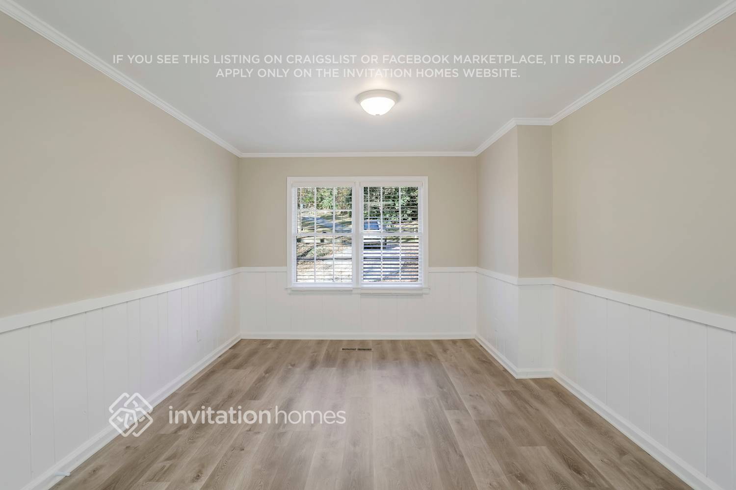 Building Photo - 2416 Dodson Dr