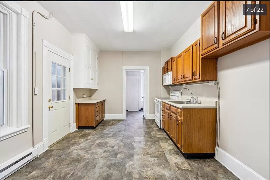 Building Photo - 508 Pawnee St