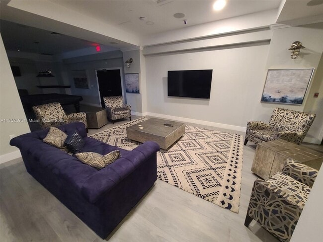 Building Photo - 2501 S Ocean Dr