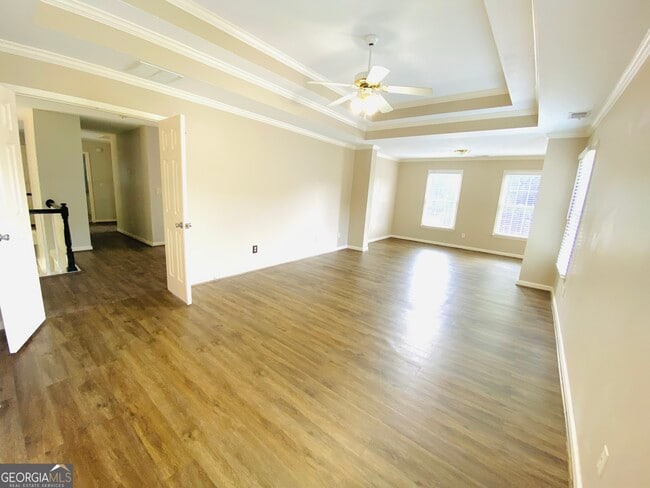 Building Photo - 33 Tall Timbers Cir