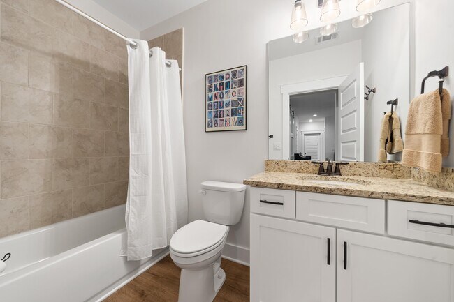 Building Photo - 1100 Hidden Hills Cir