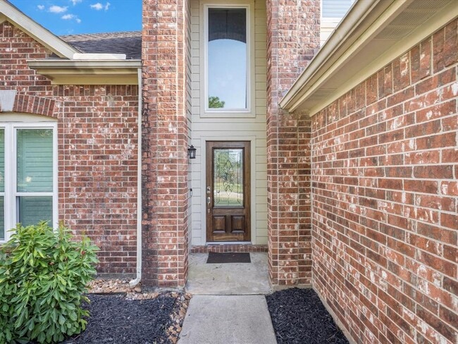 Building Photo - 9707 Green Valley Ln