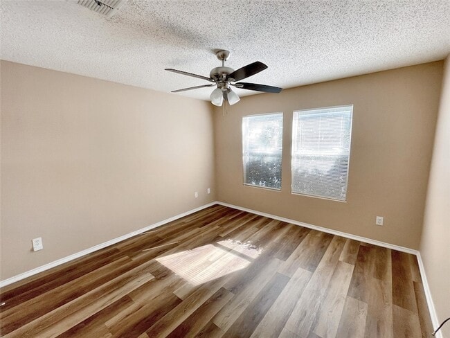 Building Photo - 5405 Shiver Rd