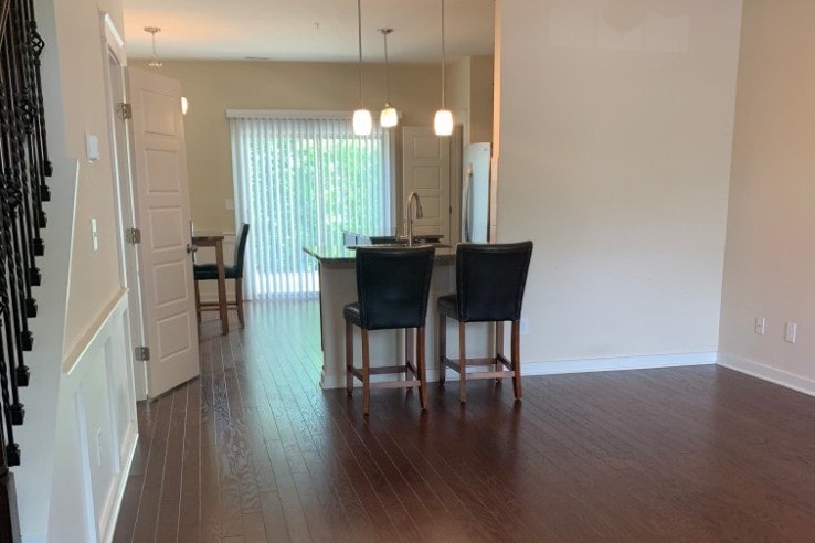 Building Photo - 7875 Allscott Way