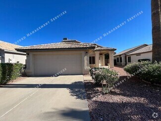 Building Photo - **COMING SOON** BEAUTIFUL 4 BEDROOM 3 BATH...
