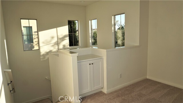 Building Photo - 130 Annuals