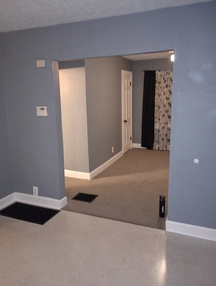 Downstairs front room - 3308 Kirby Ave